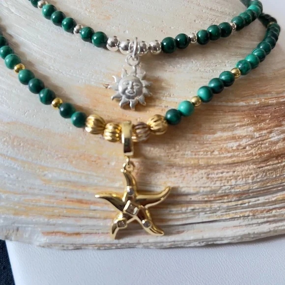 Malachite Natural Stone. Sterling Silver. Beaded Necklace. Gold and Silver - Picture 2 of 2